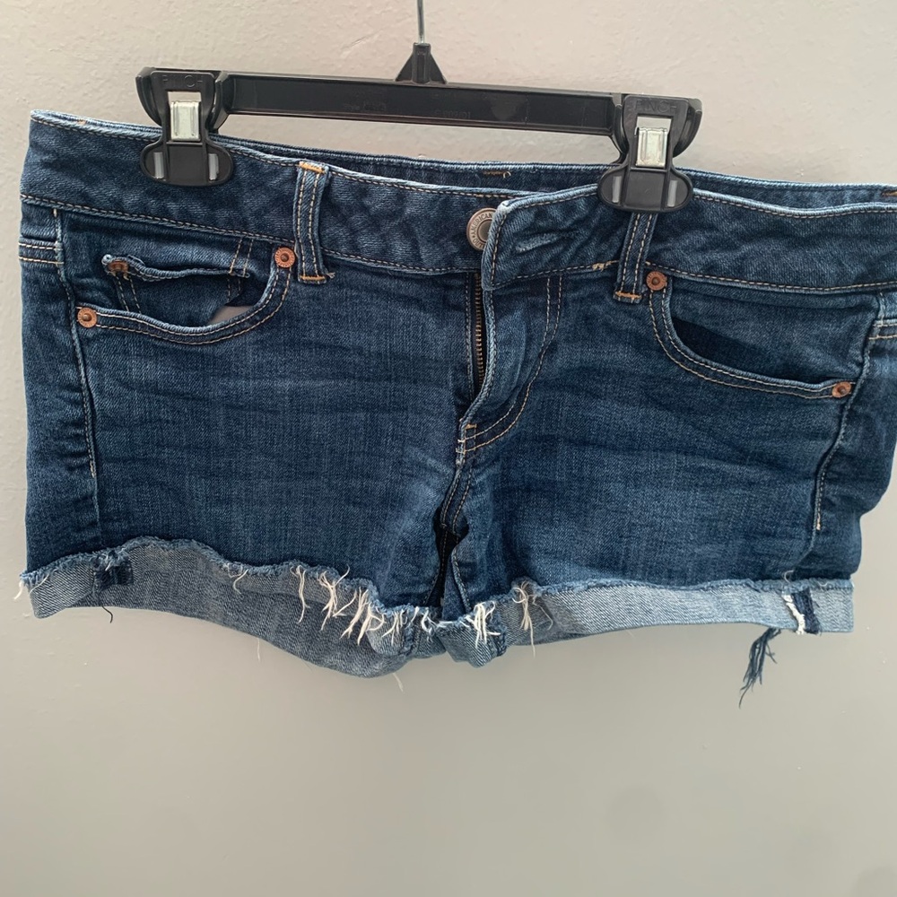 American Eagle Denim Blue Women's Shorts size 8
